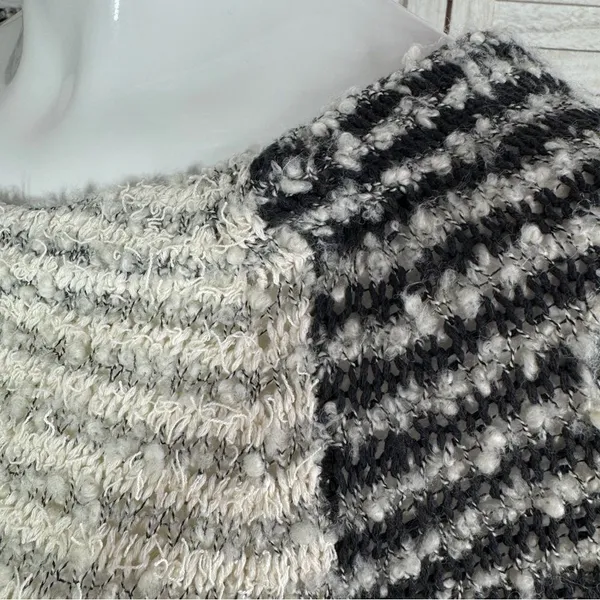 Loft Striped Boucle Knit Pullover Sweater Tan‎ Grey Black XS Colorblock - Image 7