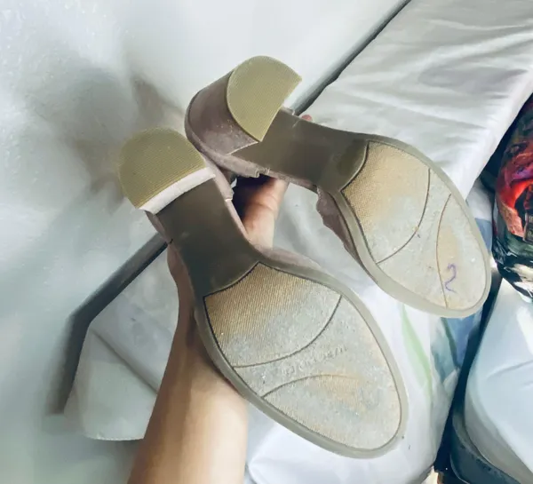 Marc Fisher Lush Heels - Image 5