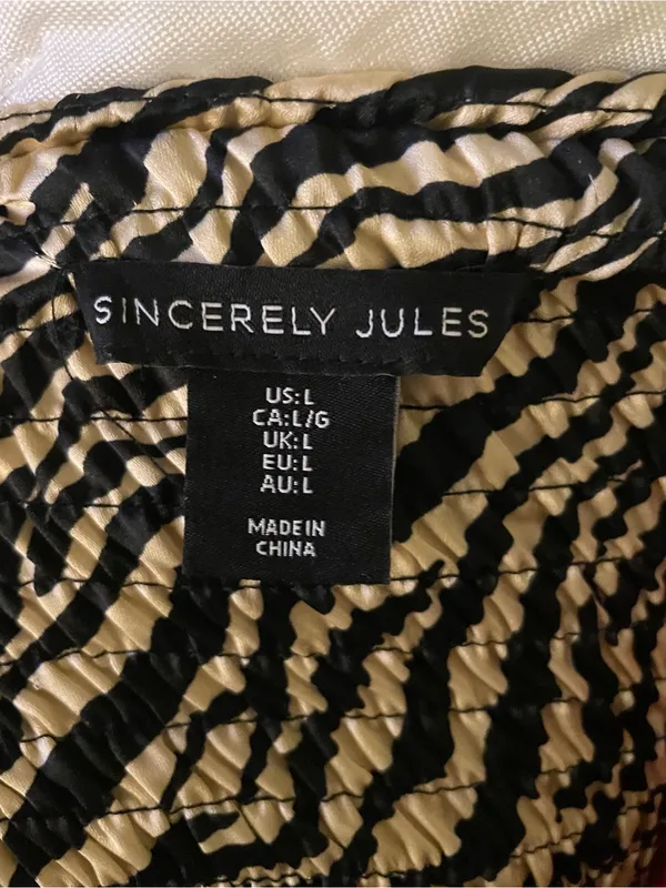 Sincerly Jules Zebra Print Satin Spaghetti Strap Crop Top - Black & Cream - Image 3