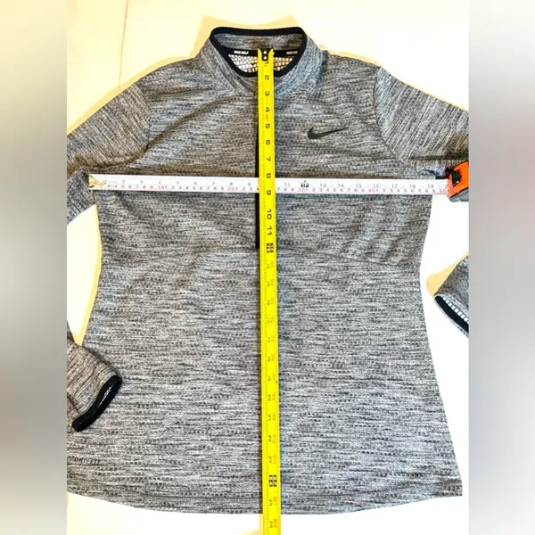 Nike Golf Dri-FIT Thermal Grid Quarter Zip Pullover Athleisure Large Gray - Image 10
