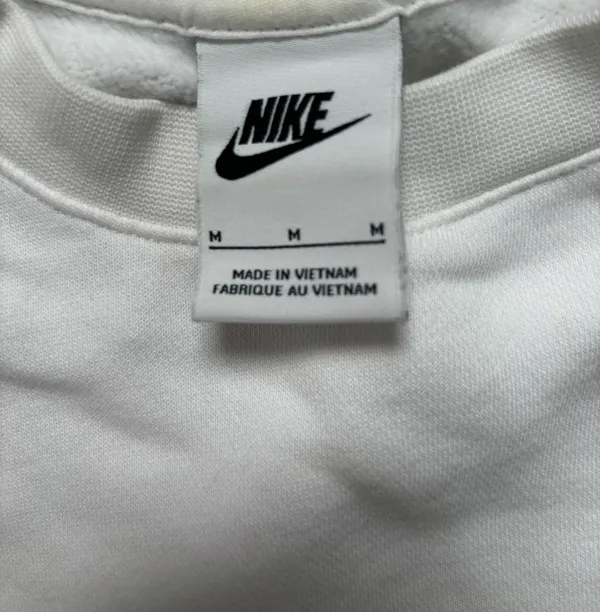 Nike Crew Neck - Image 2