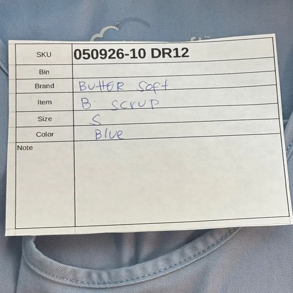 Butter-Soft Scrub Top‎ Baby Blue Small - Image 10