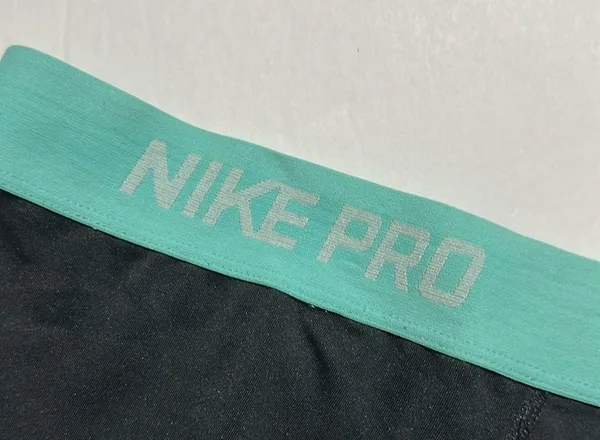 Nike pro shirts Fri fit since large Tiffany blue and black - Image 8
