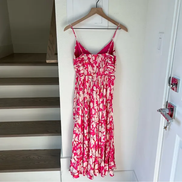 ASTR The Label Revolve Maeve Pleated Midi Dress in Pink Cream Floral - Image 6