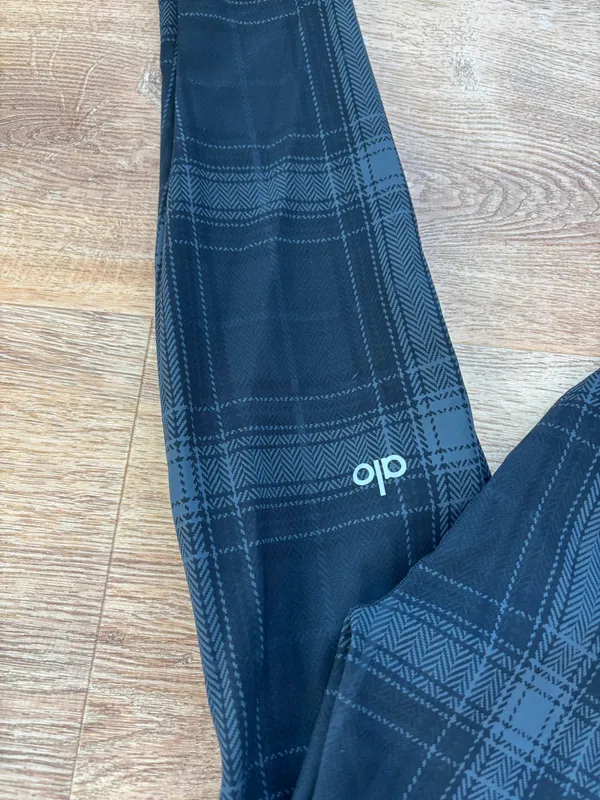 Alo Yoga Leggings High-Waisted - Image 2