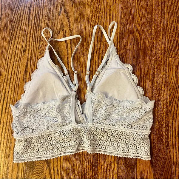 Aerie Light Blue/Powder Blue Bralette size small gently used - Image 2