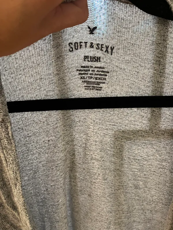 American Eagle Cardigan - Image 3