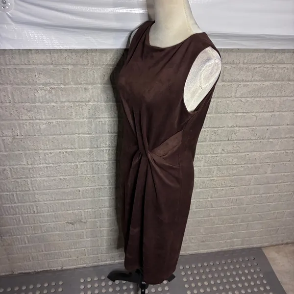 J.McLaughlin Brown Faux Suede Twist Front Sleeveless Sheath Dress Medium - Image 5