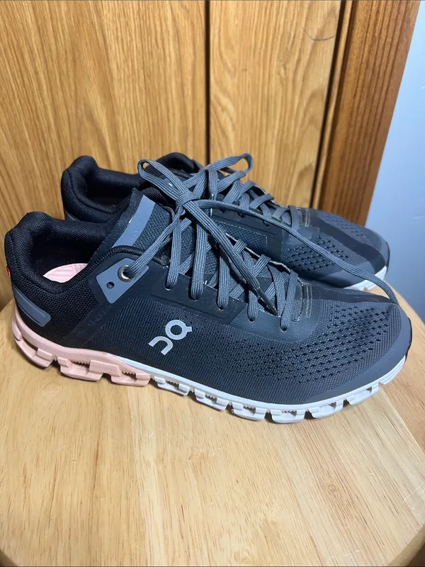 On Running Black Athletic Shoes with Pink Accents - Image 2