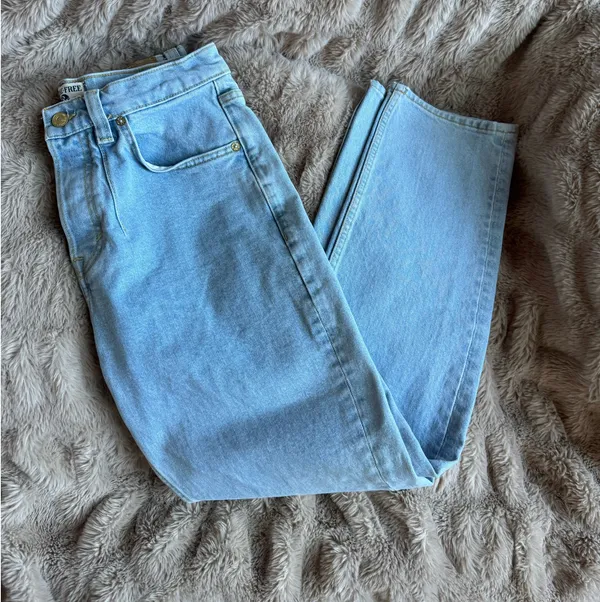 We The Free A New Day Mid Ride Straight Leg Jeans - Image 3