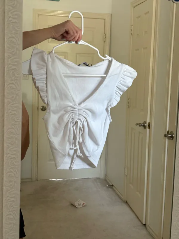 Boutique White top - Image 2