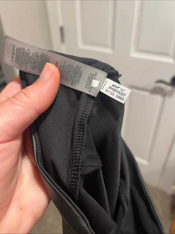 Aerie Offline Real Luxe Faux Leather Hi Rise Leggings in Black Size Medium - Image 6