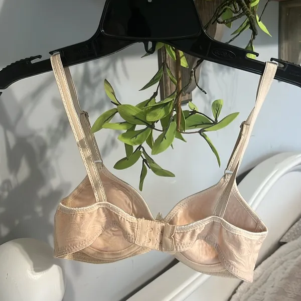 30B Nude Bra Size undefined - Image 4