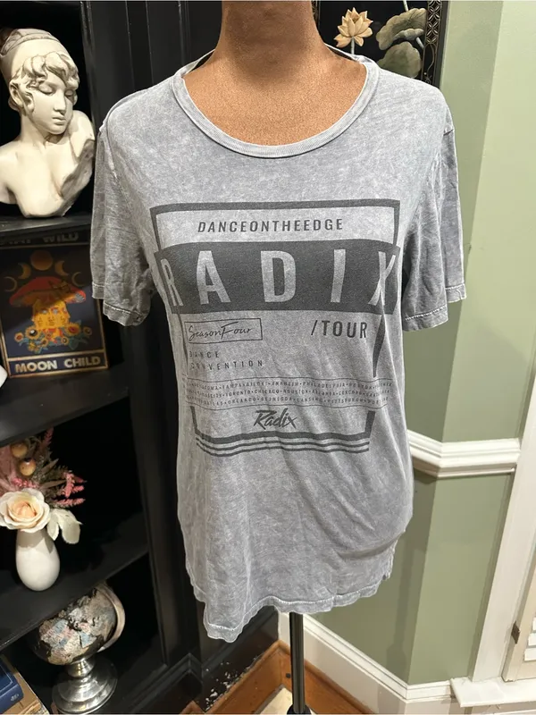 Flawed Vintage T‑Shirt Bundle – Sizes M–XXL Size L - Image 14