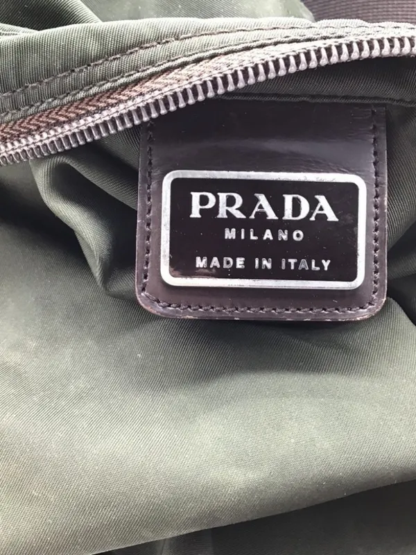 Authentic Vintage Prada Green Nylon Shoulder Bag | Serial 31 | As-Is - Image 16