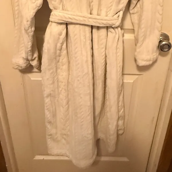 Gilligan & O'Malley Robe Size M - Image 6