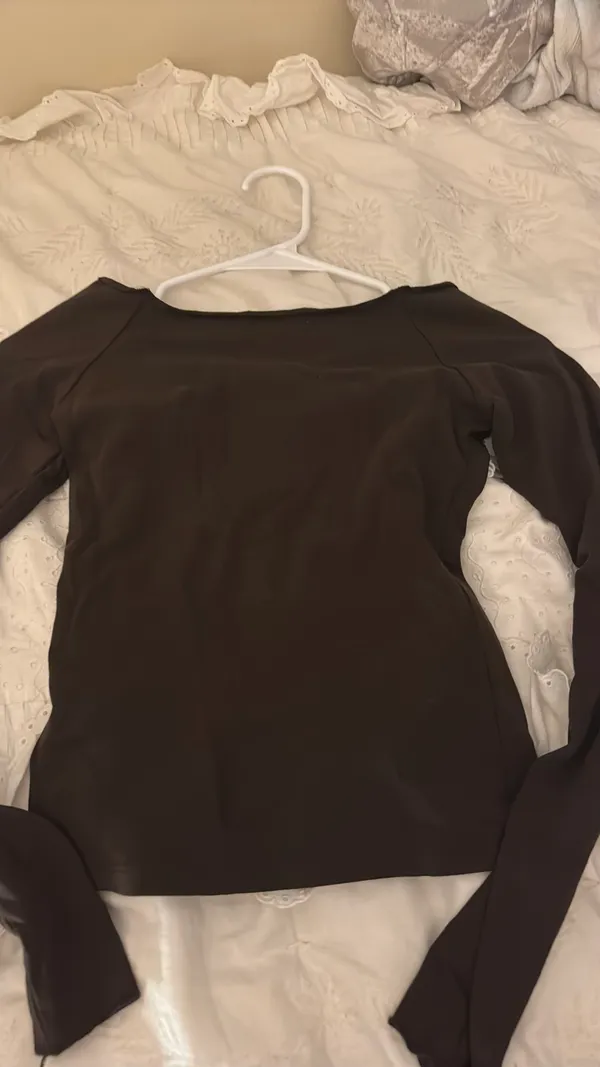 Subdued Scoop Neck Brown Long Sleeve - Image 2
