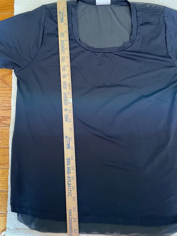 Varley Womens Tshirt Sheer Mesh Back Tshirt Size S High Low Athletic - Image 7