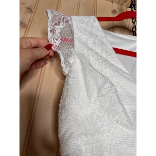 NWT Adrianna Papell Cap Sleeve V Neck Knee Length Cocktail Dress White Size 2 - Image 3