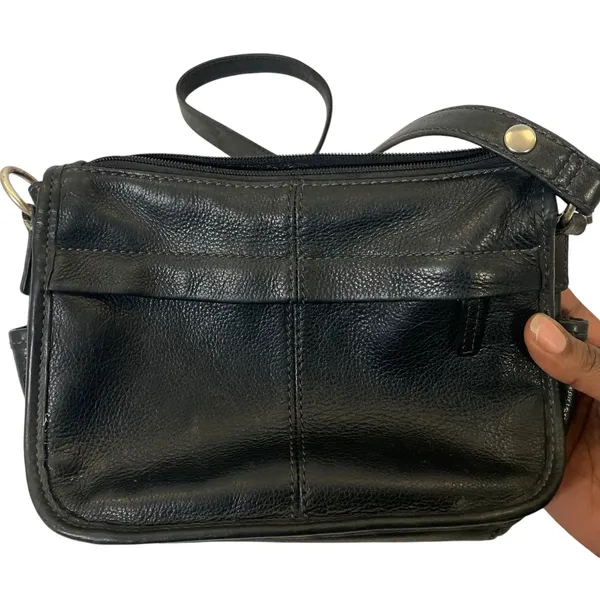 Vintage Fossil Black Leather Shoulder Bag - Image 6