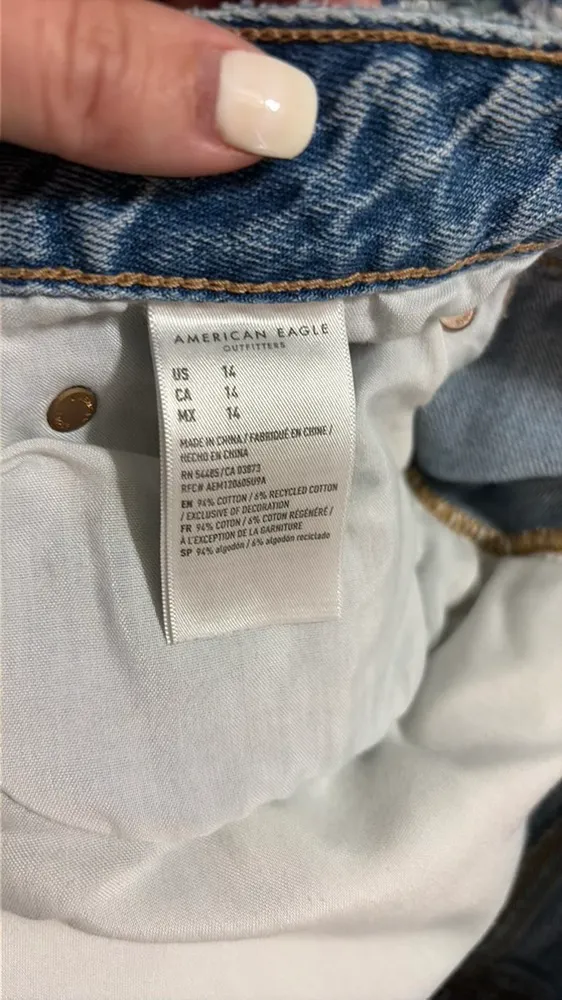 American Eagle Shorts - Image 3