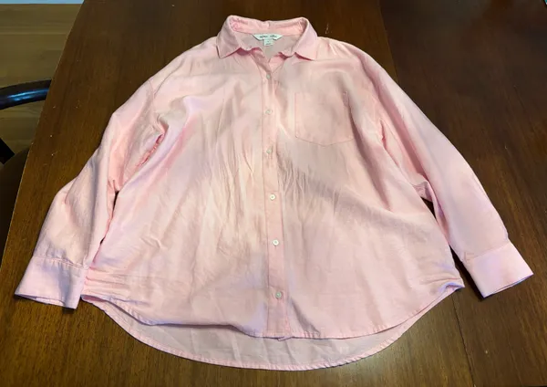 Old Navy “The Boyfriend Shirt” Pink Medium - Image 5