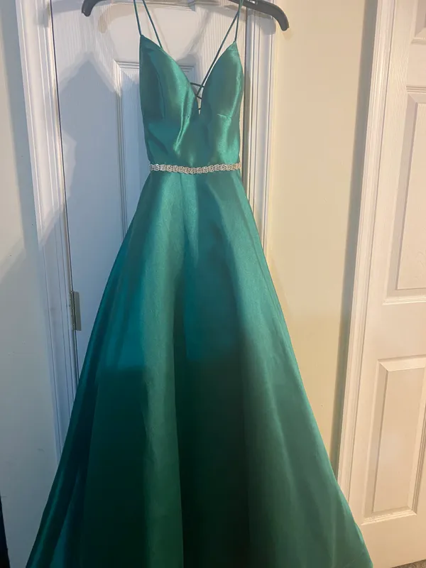 Sherri Hill Prom Dress - Image 3