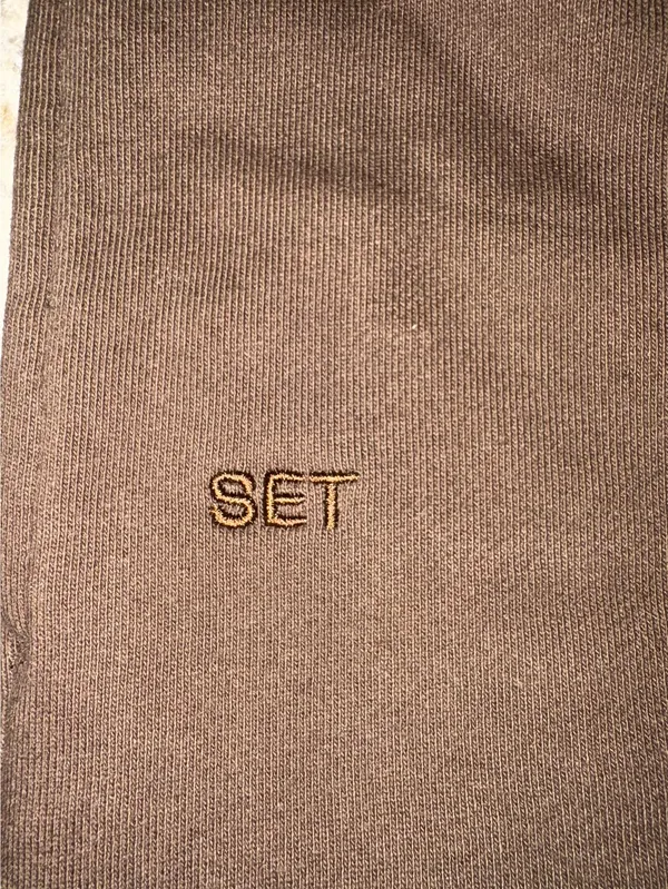 Set Active Sweatshorts size Small  - Image 4