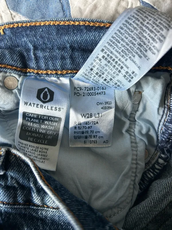Levi’s Ankle Ribcage Straight - Image 4