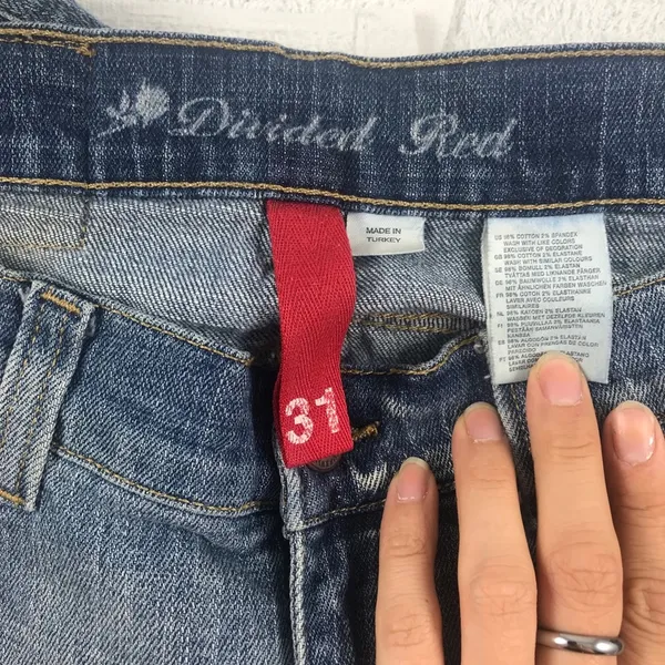 31 (10) Divided Red bootcut jeans - Image 3