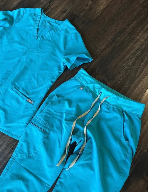 FIGS Scrub Set Jogger - Image 2