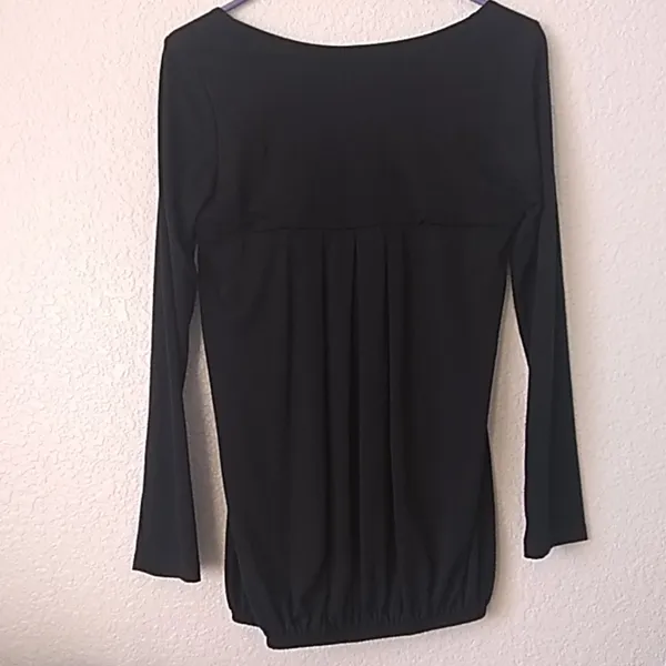 FINAL MARKDOWN Windsor Black Pleated LS Top (L) - Image 5