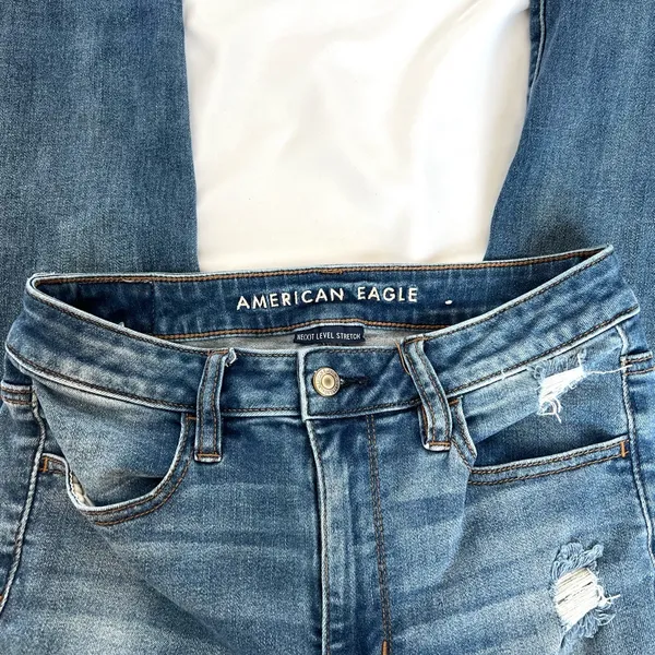 American Eagle Distressed, Hi-Rise Skinny Jeans - Image 3