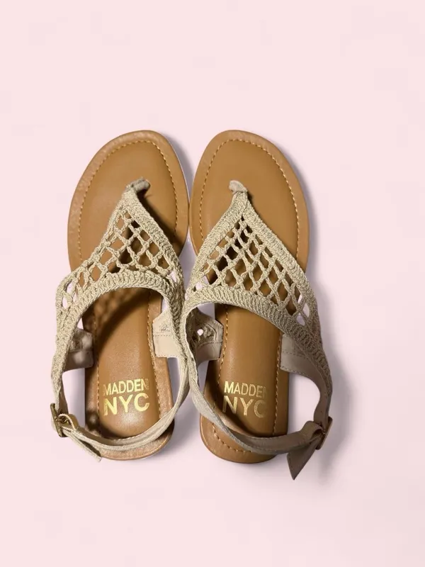 Madden NYC Women's Crochet Thong Sandals in Beige - Image 3