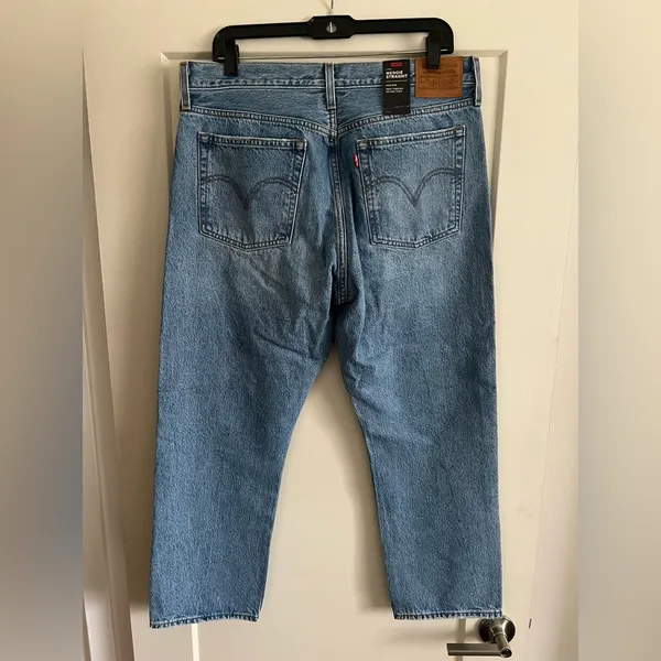 Levi’s 501 Wedgie Straight Jean size 32 - Image 6