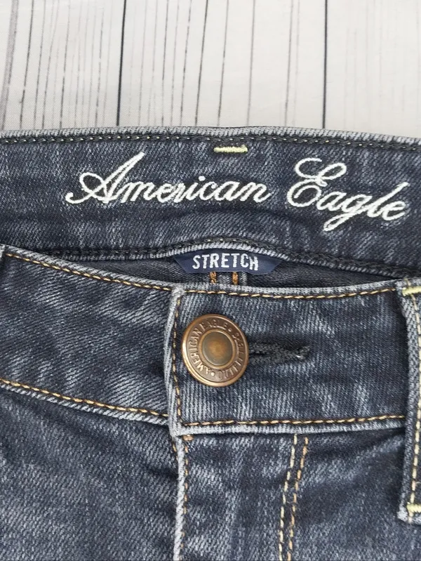 American Eagle Outfitters Women's Dark Blue Low-Rise Minimalist Y2K Skinny Jeans - Image 3