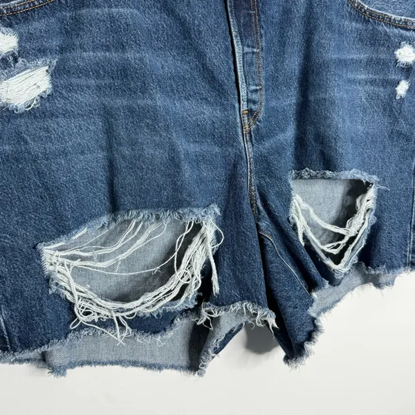 NWT Levi's 501 Shorts High Rise 100% Cotton‎ Distressed 22W Streetwear 90s - Image 2