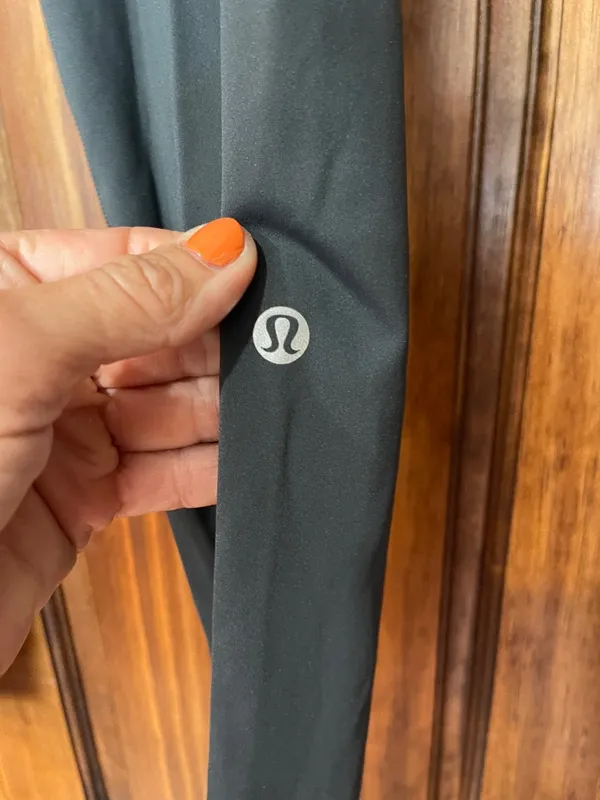 lululemon athletica align Charcoal Gray High-Rise Leggings size 10 - Image 2