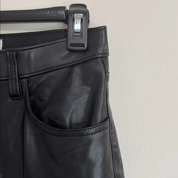 Abercrombie & Fitch Black The Skinny High Rise Faux Leather Jeans size 28 - Image 7