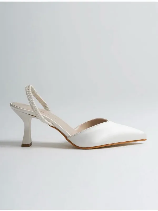Eleanor Rose White Pointed - Image 2