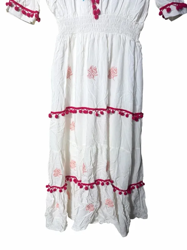 New Chicwish Stay Romance Embroidered Maxi Dress Size XS Boho Summer - Image 4