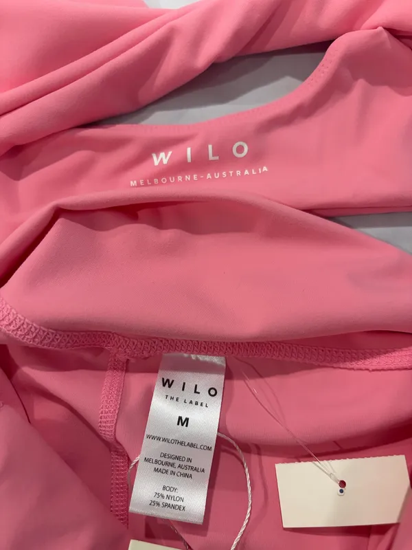 Pink WILO workout set - Image 4