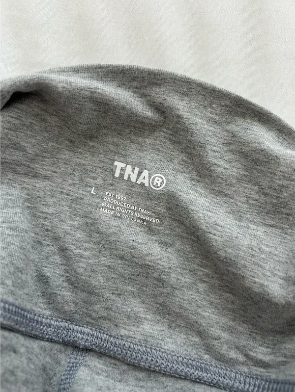 Aritzia TNA Shorts - Image 3