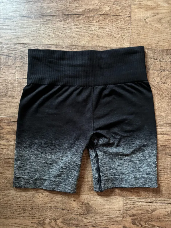 Gymshark Ombré Adapt Seamless Shorts - Image 4