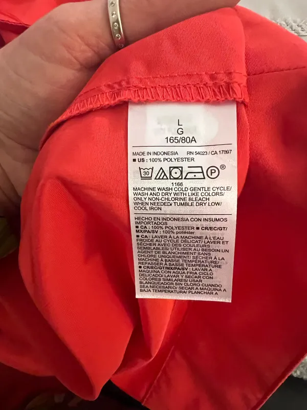 Red Old Navy “occasion” skirt - Image 5