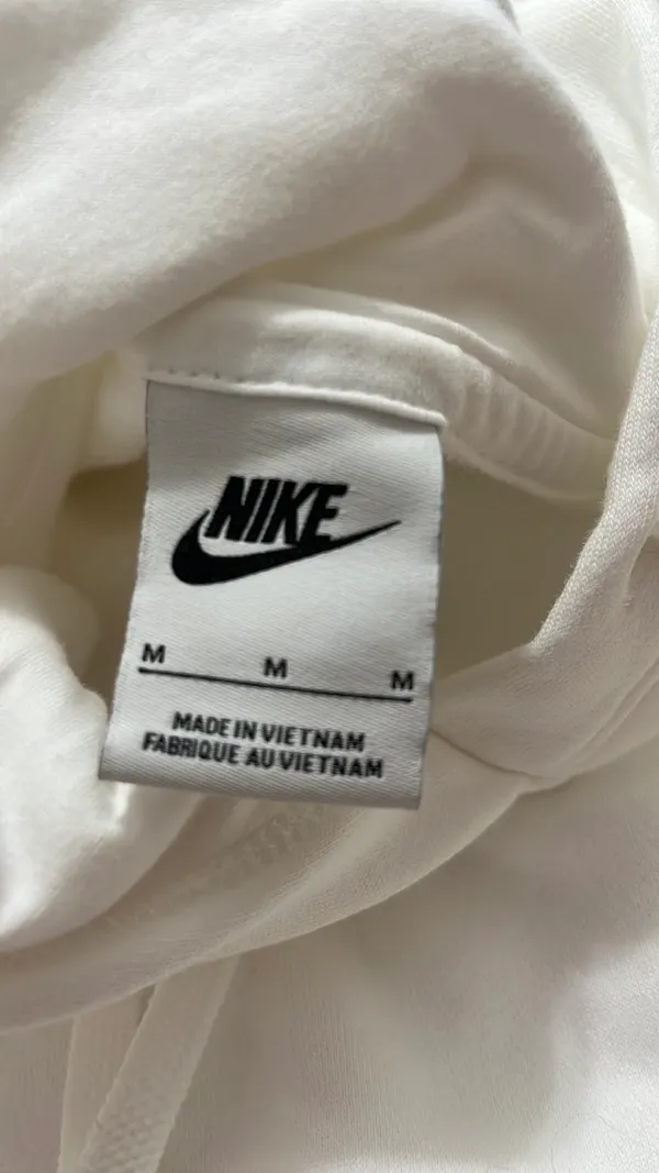 Nike Sweatshirt - Image 3
