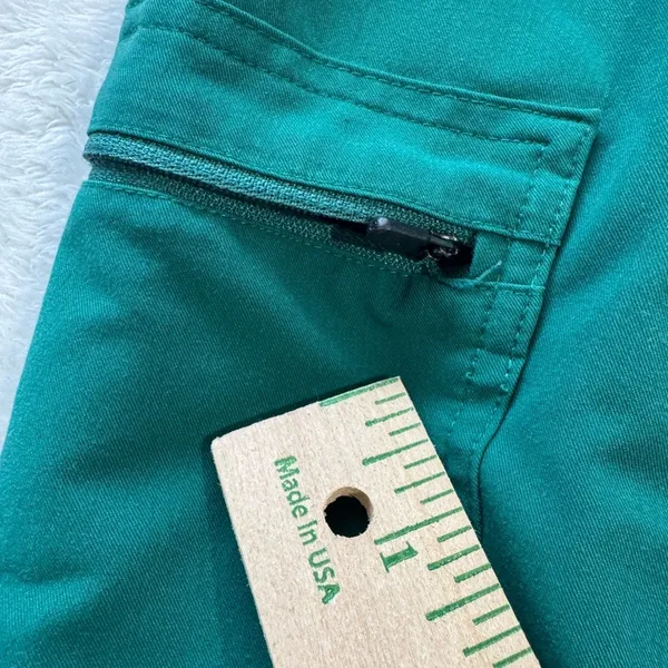 Figs Medical Healthcare Jogger Scrub Pants in Green Women's Size S - Image 4