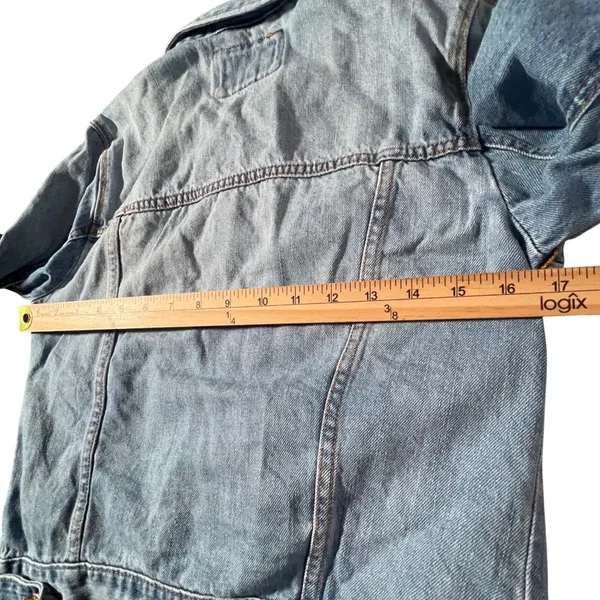 Forever 21 Classic Denim Jacket Womens‎ S Light Blue Cotton Trucker Jacket - Image 6