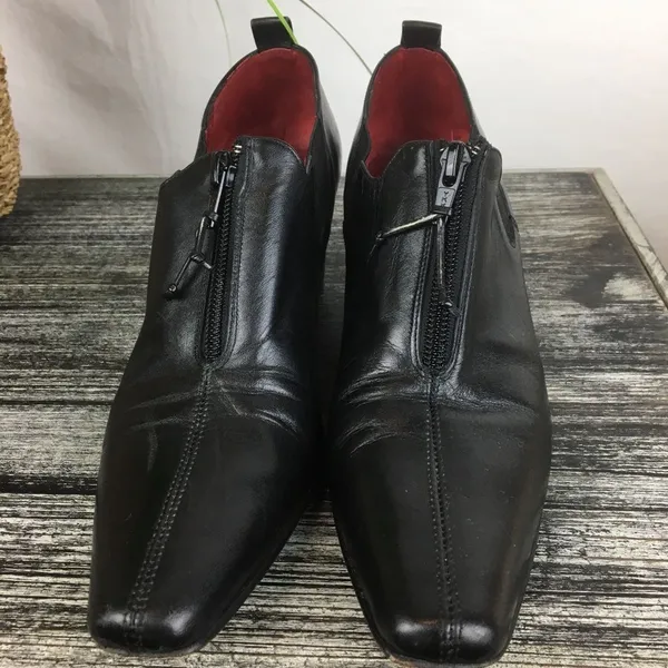 Donald Pliner Black Block Heel Zip Up Ankle Loafer Bootie 7 - Image 3