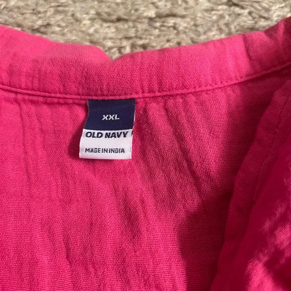 Old Navy Crinkle Gauze Button Up & Shorts Set in Polarized Pink - size XL - Image 7